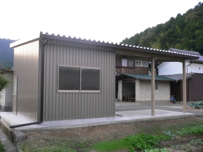 篠山で倉庫が完成しました | 鉄骨住宅や工場・施設なら丹波市の工務店「栄伸建設」