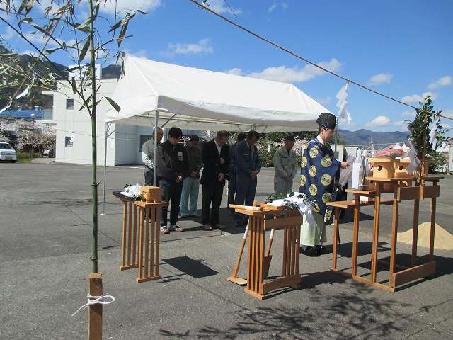 新築倉庫 | 鉄骨住宅や工場・施設なら丹波市の工務店「栄伸建設」