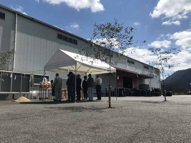 新築倉庫 | 鉄骨住宅や工場・施設なら丹波市の工務店「栄伸建設」