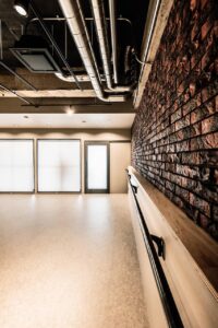 ダンススタジオ