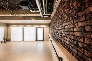 ダンススタジオ