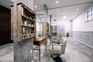 商業施設内リノベーション　ヘアーサロン | 鉄骨住宅や工場・施設なら丹波市の工務店「栄伸建設」