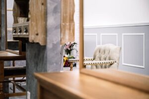 商業施設内リノベーション　ヘアーサロン | 鉄骨住宅や工場・施設なら丹波市の工務店「栄伸建設」