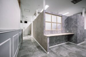 商業施設内リノベーション　ヘアーサロン | 鉄骨住宅や工場・施設なら丹波市の工務店「栄伸建設」