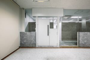 商業施設内リノベーション　ヘアーサロン | 鉄骨住宅や工場・施設なら丹波市の工務店「栄伸建設」