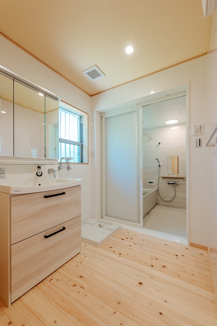 住む人にやさしい自然素材の家 | 鉄骨住宅や工場・施設なら丹波市の工務店「栄伸建設」
