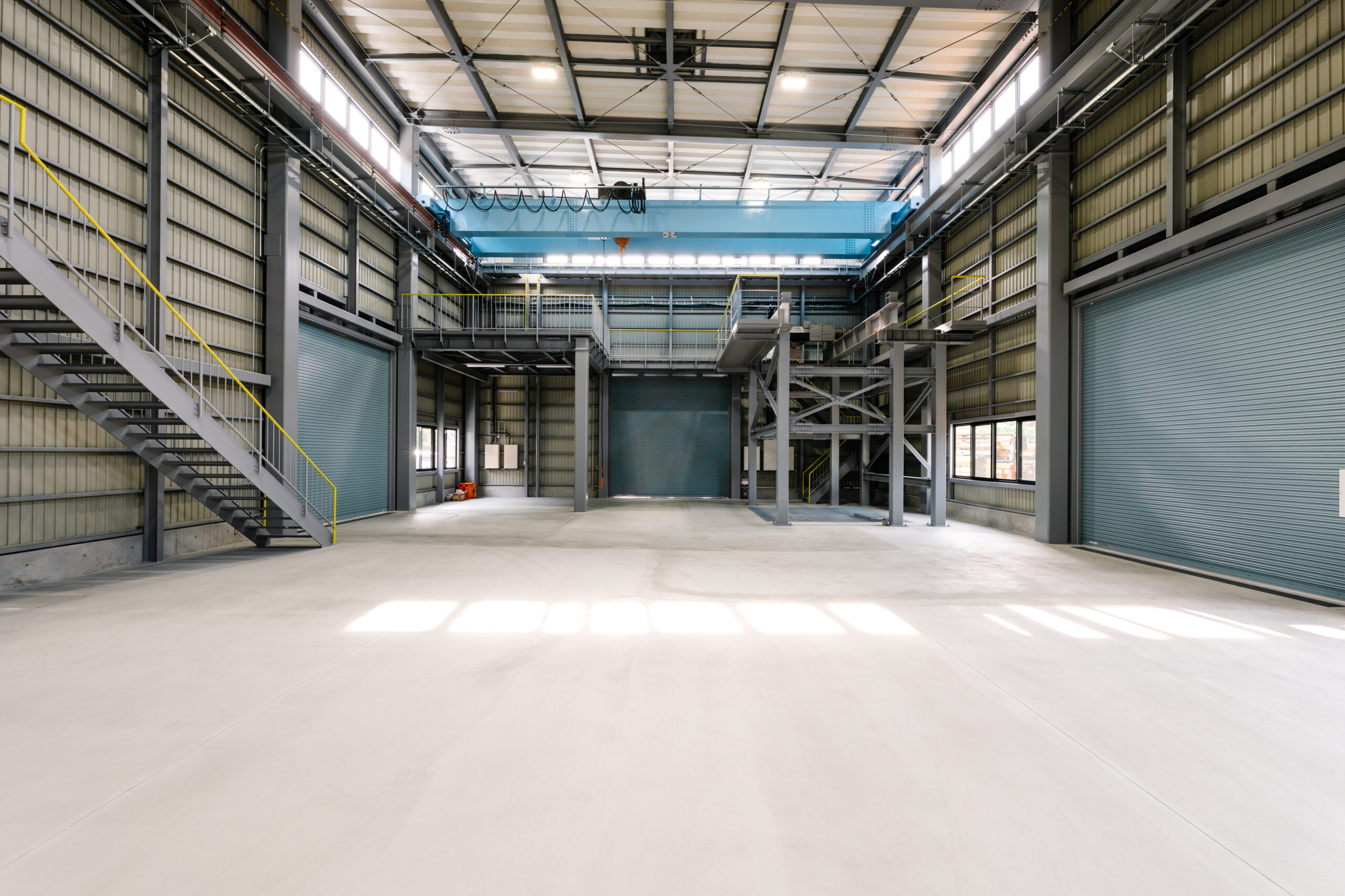 生産現場とオフィスがリンクする、先進のビジネスベース | 鉄骨住宅や工場・施設なら丹波市の工務店「栄伸建設」