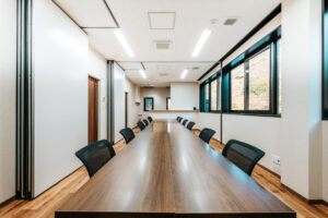 生産現場とオフィスがリンクする、先進のビジネスベース | 鉄骨住宅や工場・施設なら丹波市の工務店「栄伸建設」